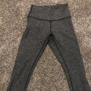 Lululemon wunder under crops